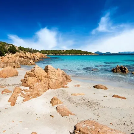 Near La Caletta Beaches Appartement