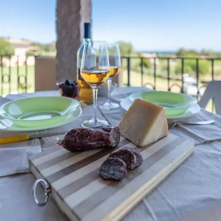 Apartment Relaxing Near La Caletta Beaches Santa Lucia (Sardinia)